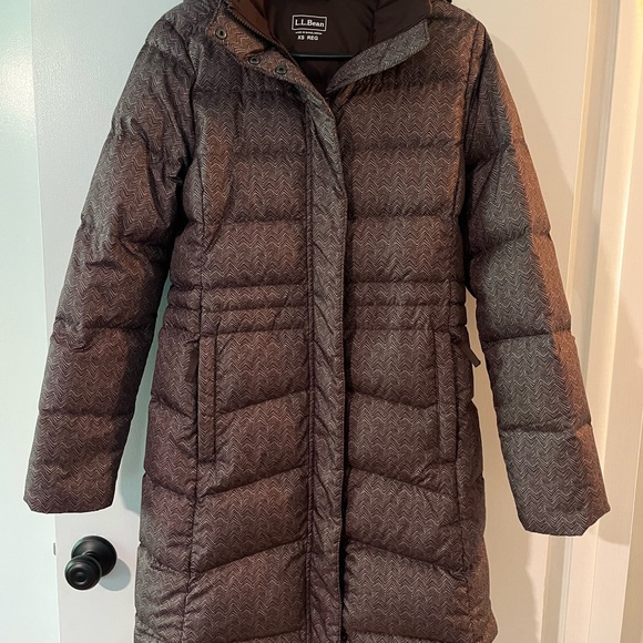 L.L. Bean Jackets & Blazers - L.L. Bean Women's Brown Patterned Puffer Coat